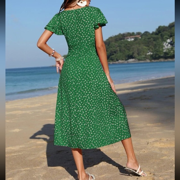 Boho floral print square neck ruffle hem dress - Picture 3 of 6